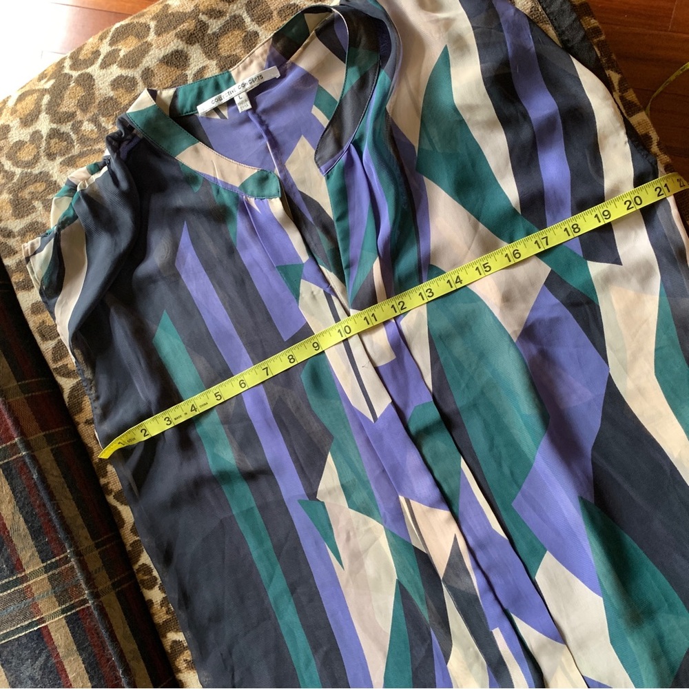 COLLECTIVE CONCEPTS short cap sleeve blouse top sheer shirt geometric print L - Picture 10 of 11